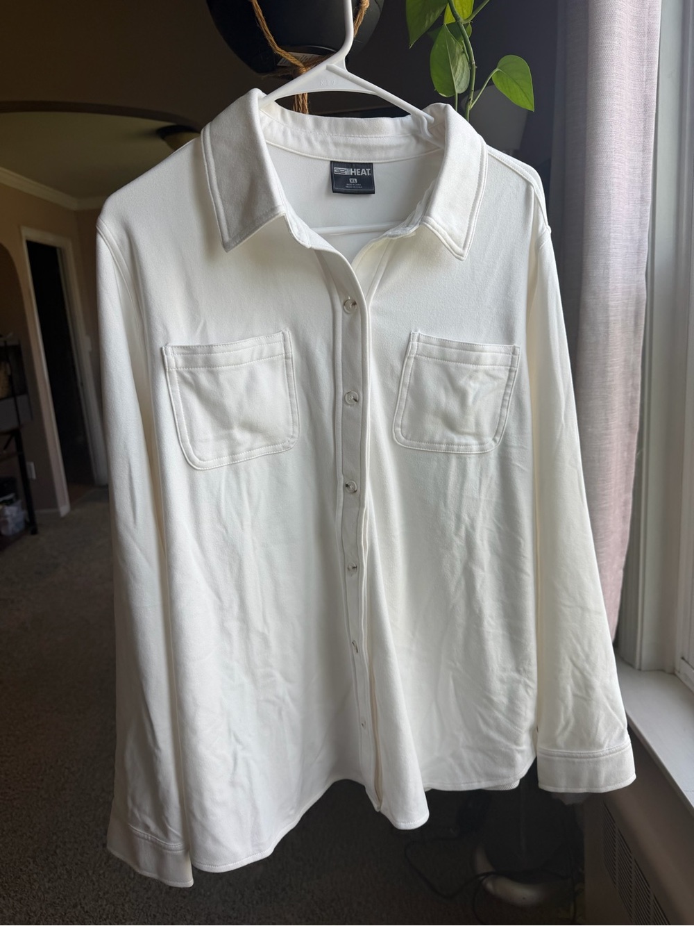 32 Degrees Women's White Button-Down Shirt
